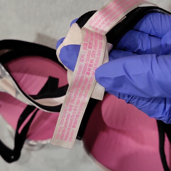 Victoria's Secret PINK Bra - Picture 11 of 11